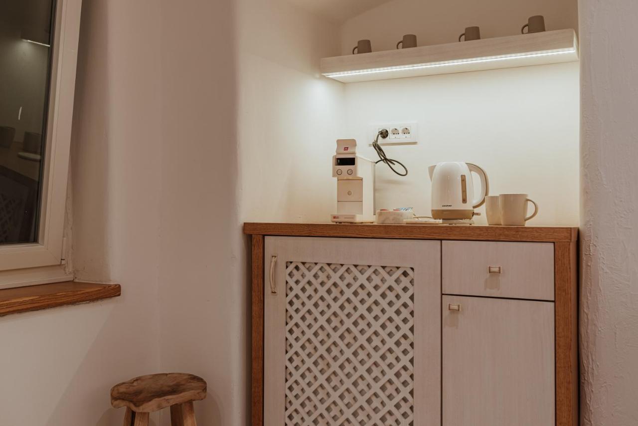 Cave By Casa Familia Apartment โนวีซาด ภายนอก รูปภาพ
